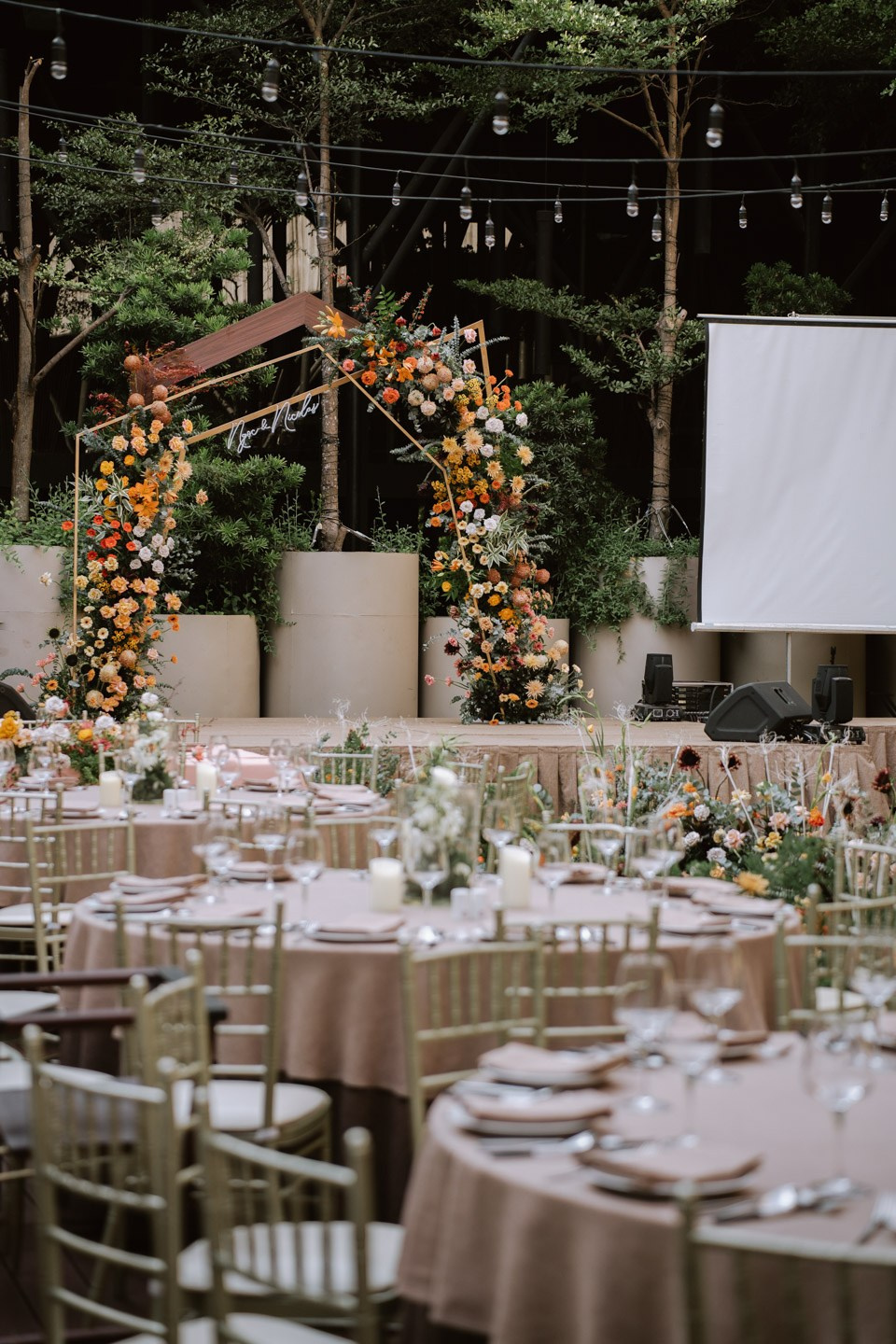 NICOLAS & LUCIE. WEDDING PHOTOGRAPHER IN VIETNAM