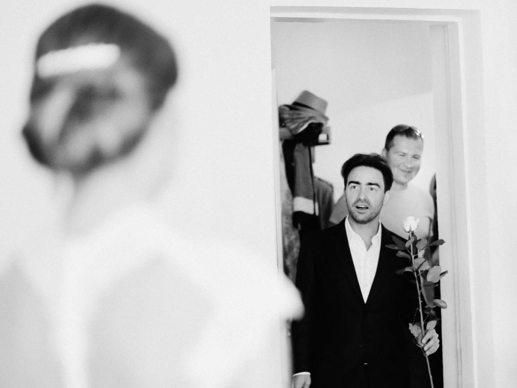 Ukraina-Kiev. Luxury wedding, portrait, family photographer over Europe