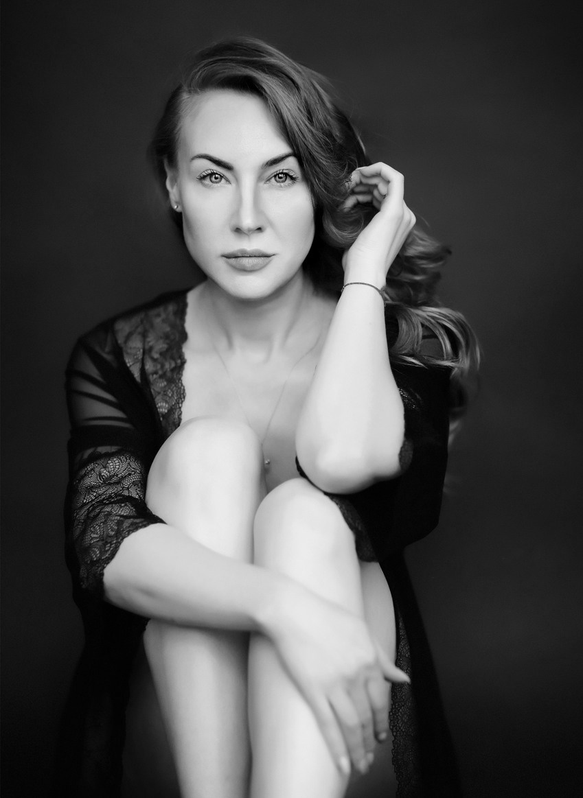 Female. Luxury wedding, portrait, family photographer over Europe