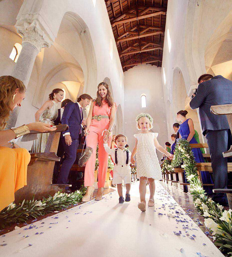 Ravello ivent wedding villa cimbrone. Luxury wedding, portrait, family photographer over Europe