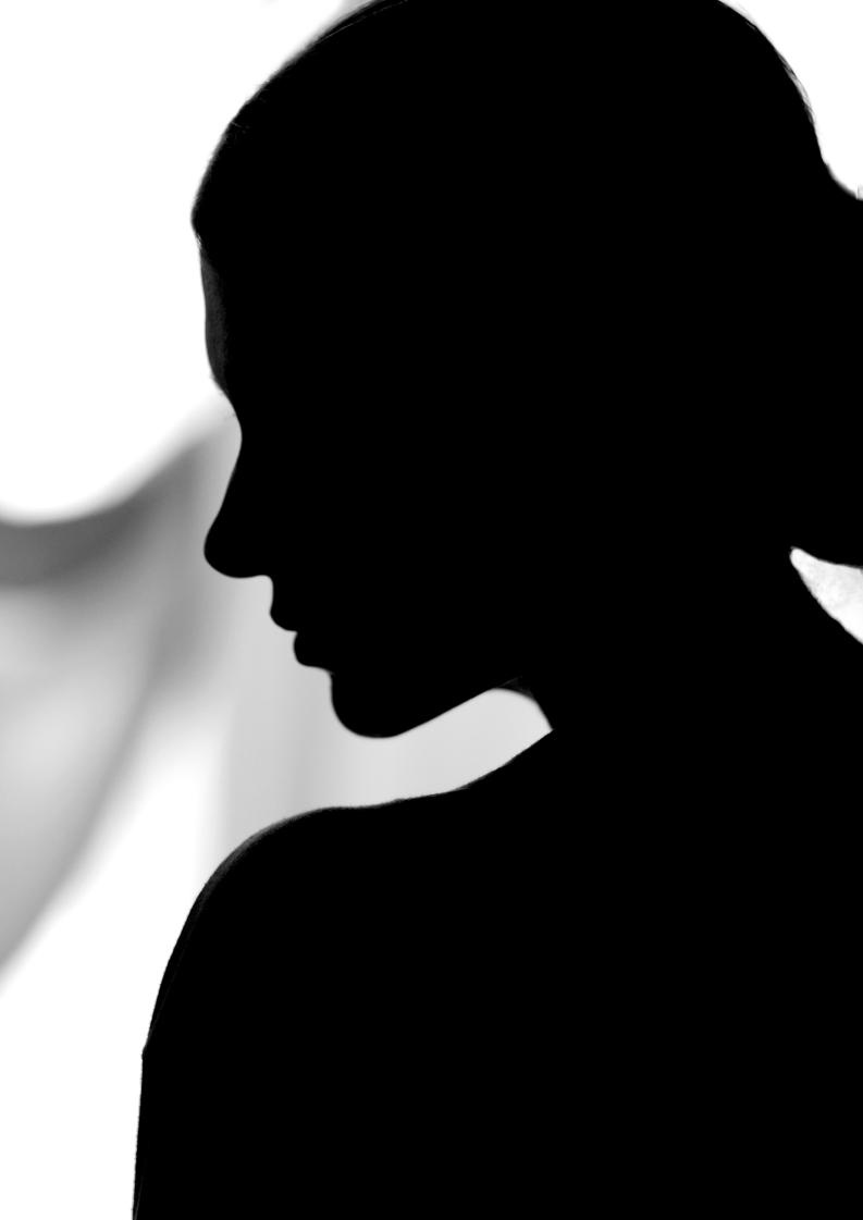 Ukraina-Kiev. Luxury wedding, portrait, family photographer over Europe