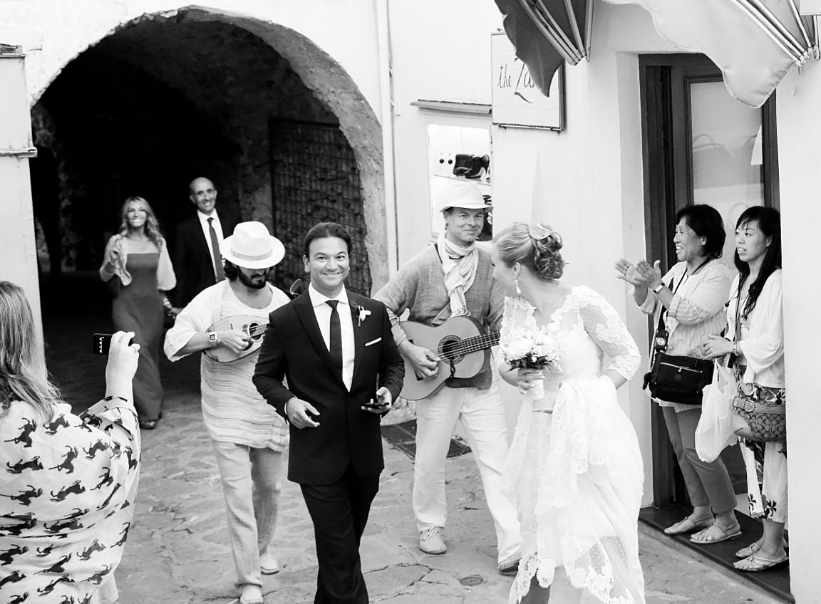 Ravello ivent wedding villa cimbrone. Luxury wedding, portrait, family photographer over Europe