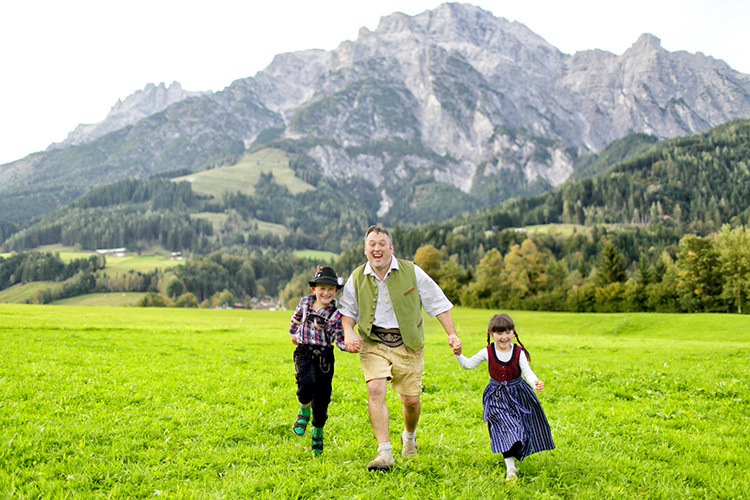 Foto de familia. Fotógrafo de bodas. Fotografía de retrato. Fotógrafo Alicante, Madrid