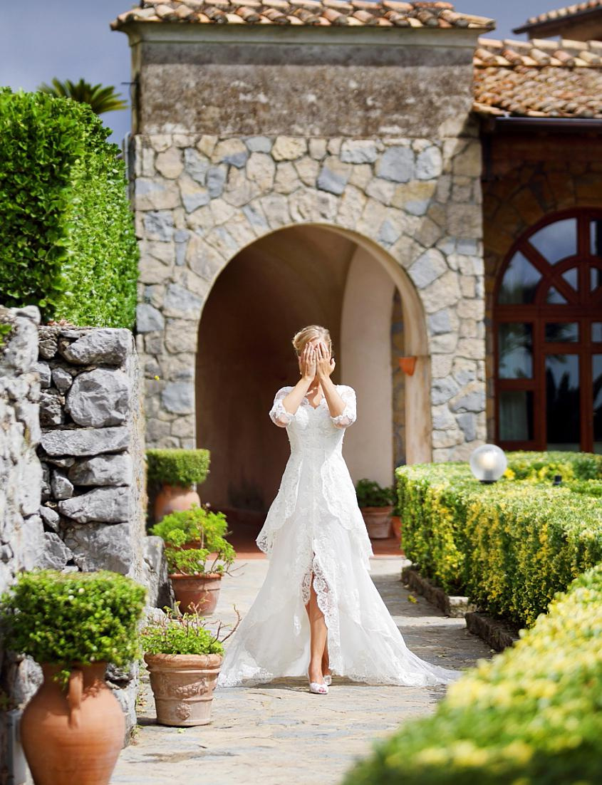 Ravello ivent wedding villa cimbrone. Luxury wedding, portrait, family photographer over Europe