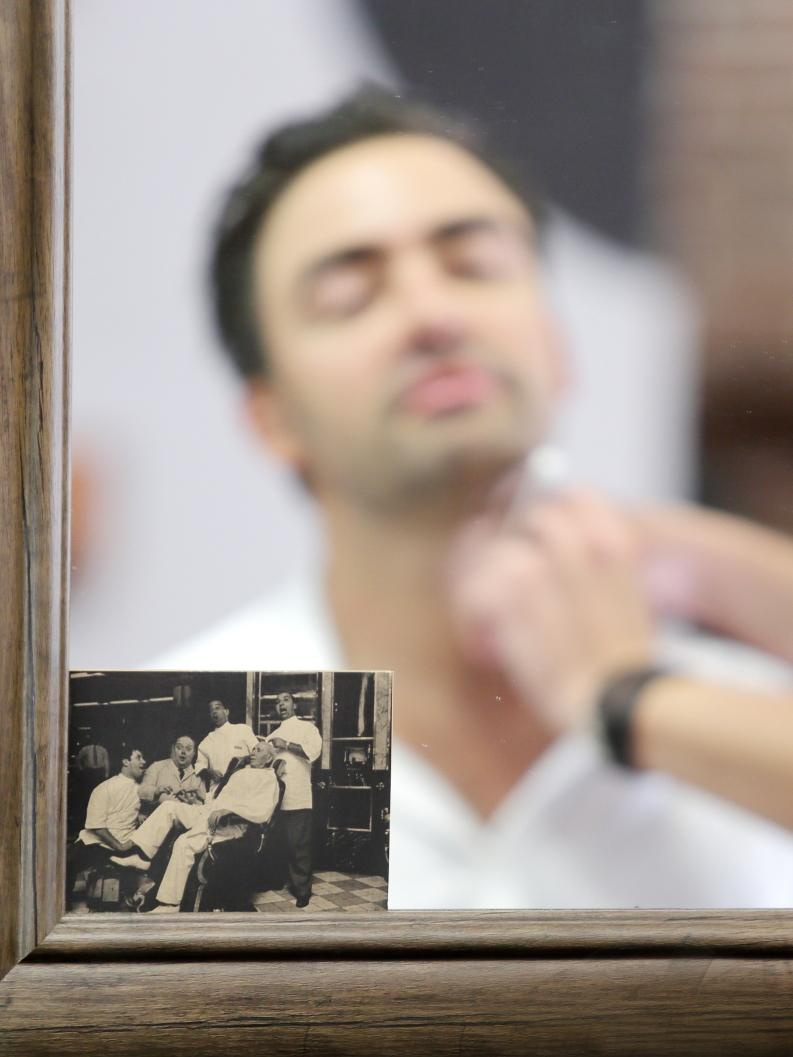 Ukraina-Kiev. Luxury wedding, portrait, family photographer over Europe