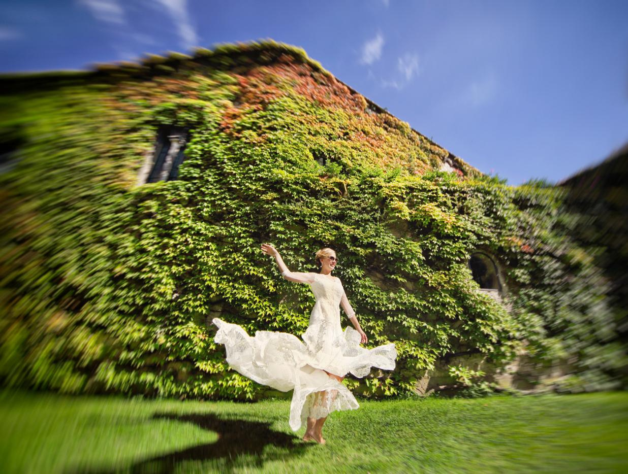 Ravello ivent wedding villa cimbrone. Luxury wedding, portrait, family photographer over Europe