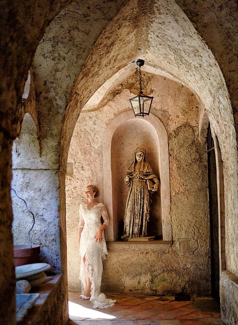 Ravello ivent wedding villa cimbrone. Luxury wedding, portrait, family photographer over Europe