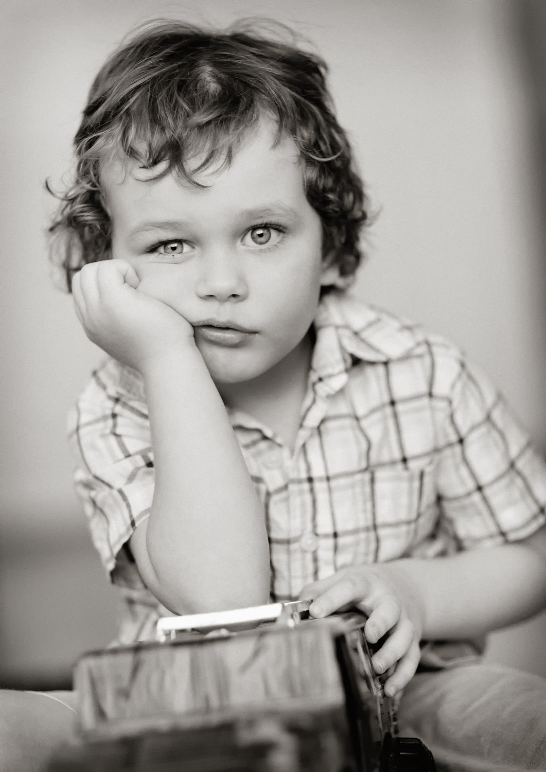 Kids. Luxury wedding, portrait, family photographer over Europe