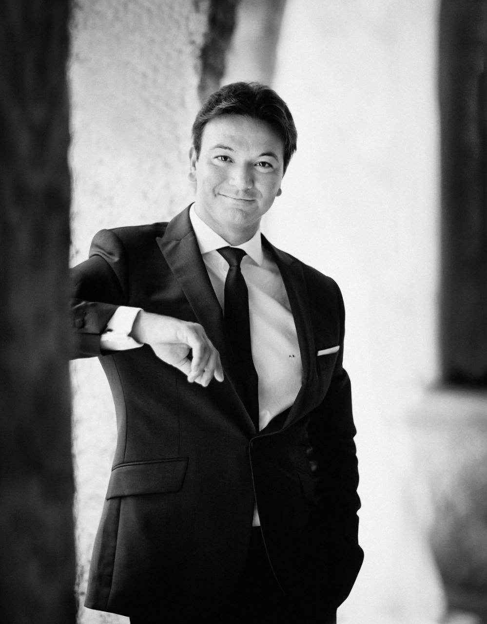 Ravello ivent wedding villa cimbrone. Luxury wedding, portrait, family photographer over Europe