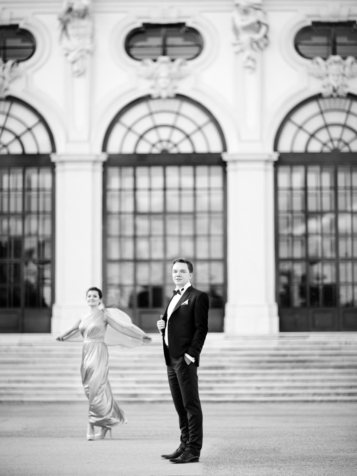 Viena. Luxury wedding, portrait, family photographer over Europe
