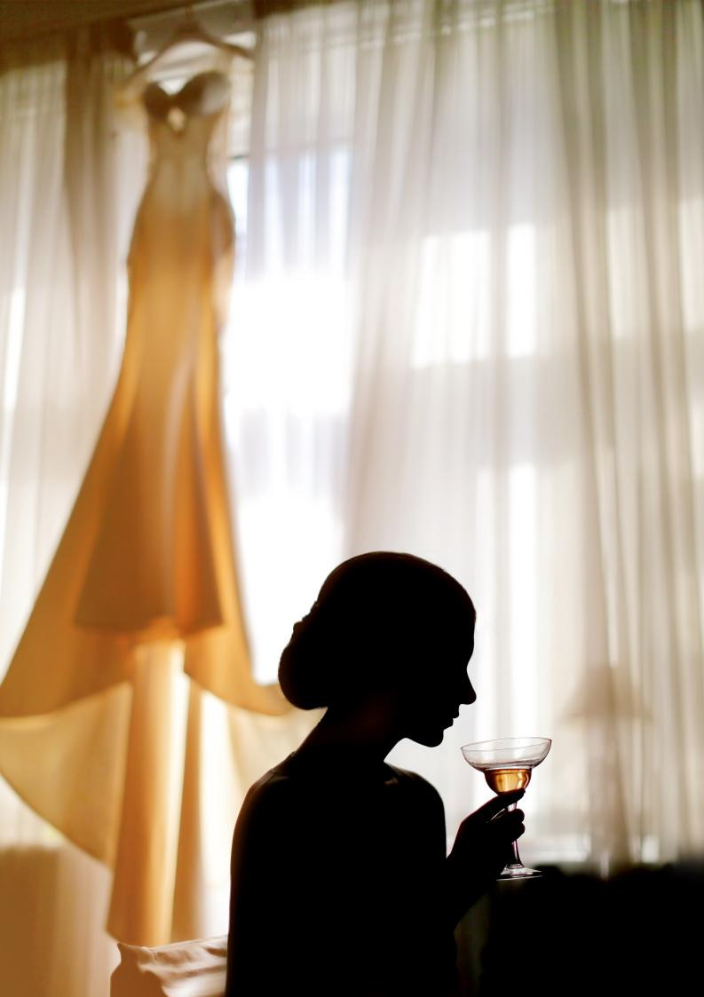 Ukraina-Kiev. Luxury wedding, portrait, family photographer over Europe