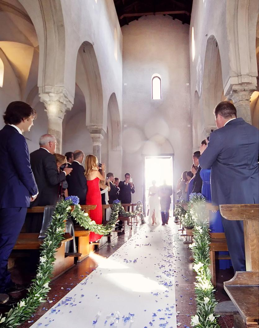 Ravello ivent wedding villa cimbrone. Luxury wedding, portrait, family photographer over Europe