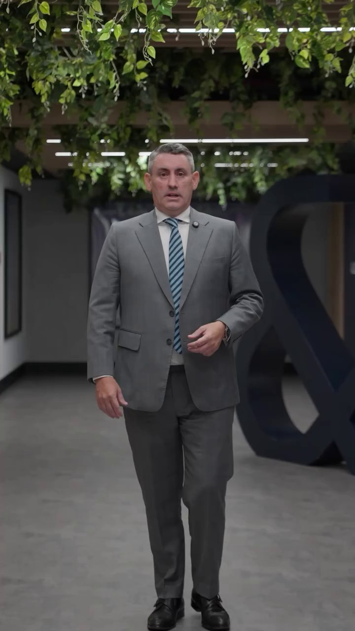 Videos. Samy Mar Boy │Portrait, Automotive and Real Estate Photographer