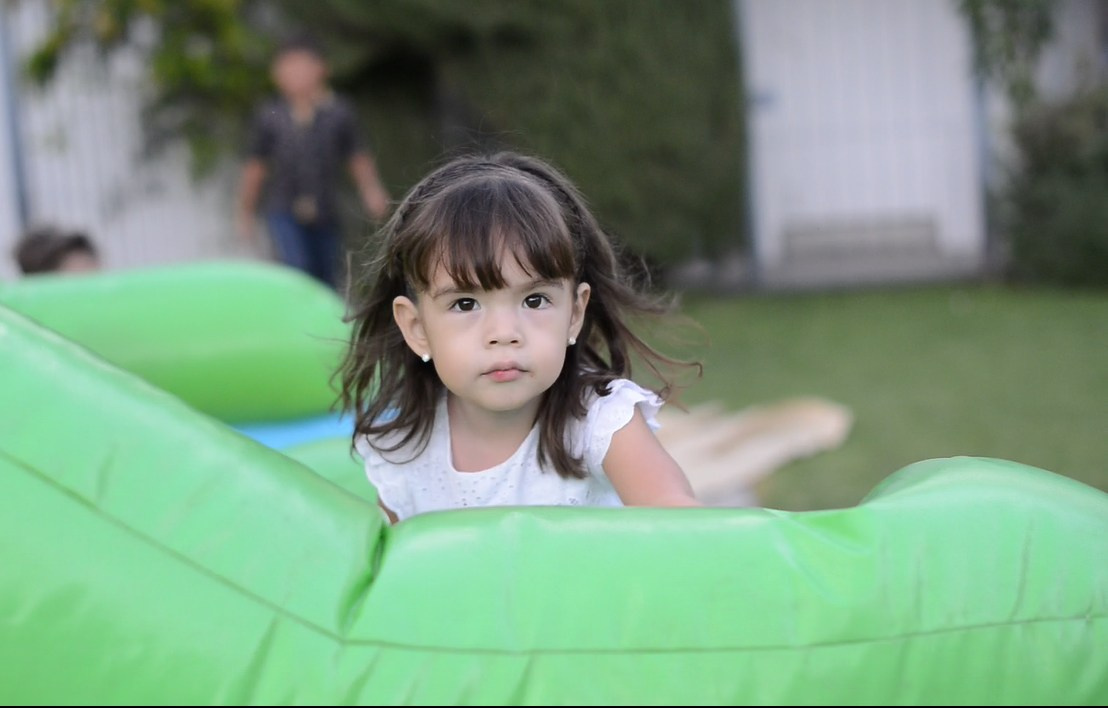 DAFNE Y SARA - PRIMERA COMUNIÓN