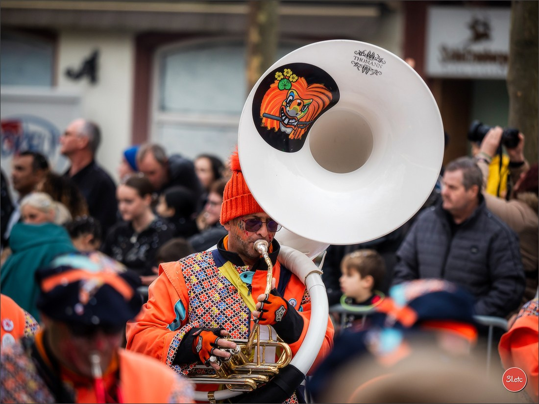 Traditional February carnival. Music, dancing, costume performances. C. Photographe à Strasbourg | Portraits, Studio, Enfants, Événements