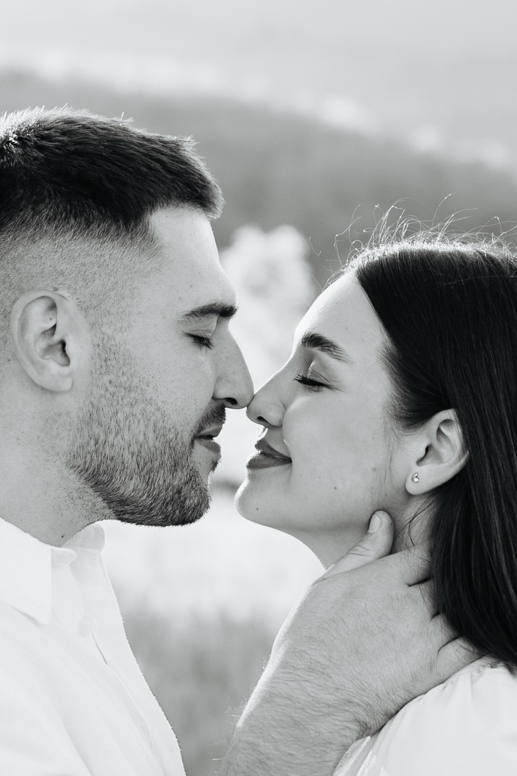 BIANCA & RAUL’S ENGAGEMENT. Wedding Photographer Editorial Storytelling Cluj, Romania & Europe|Lore Photography