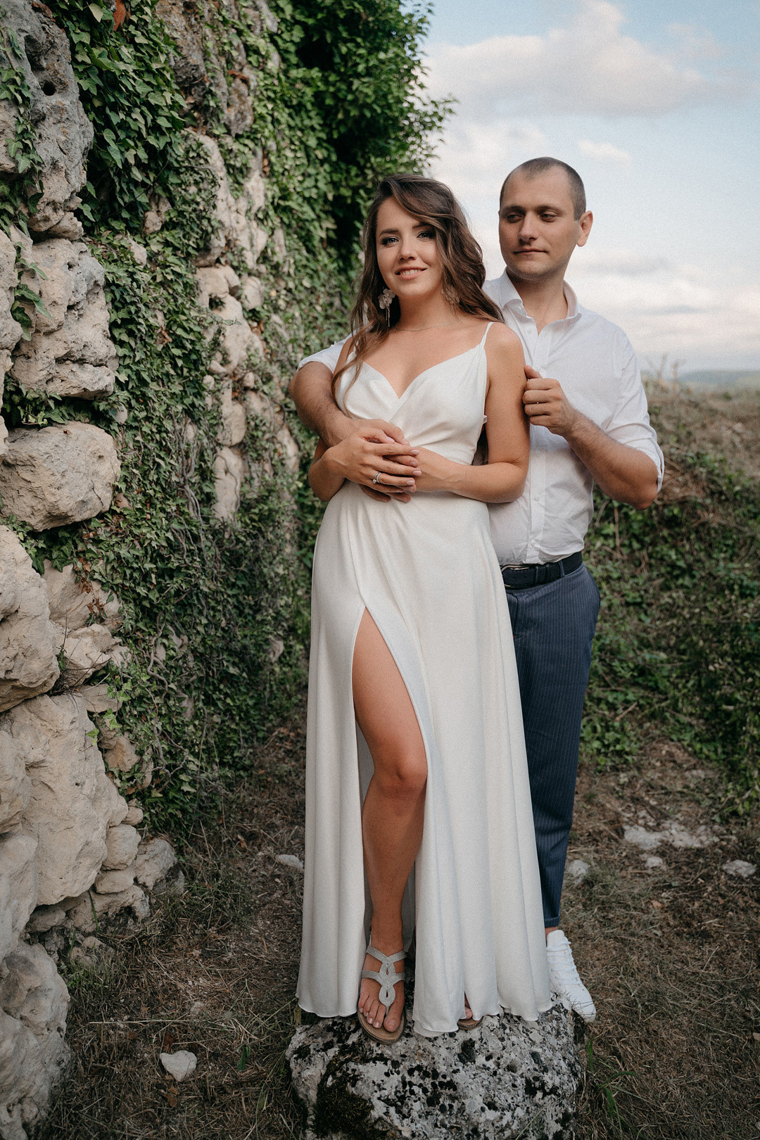 Закат на Мангуп-Кале. Свадебная съемка в крымских горах. Свадебный и семейный фотограф Алексей Попов. Штутгарт, Германия