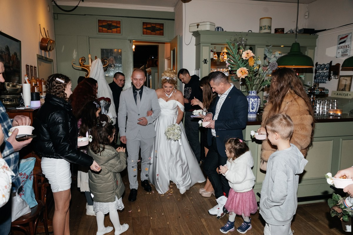 V & A - Фотограф на свадьбу за границей в Нидерландах и Европе. Свадебный фотограф в Нидерландах и Европе — Тина Ялóва