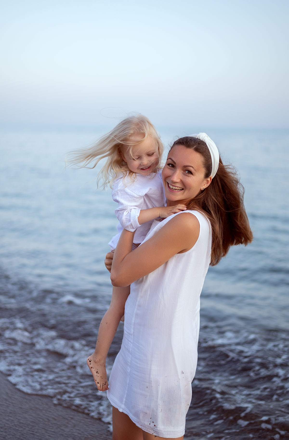 Семейная фотосессия на пляже в Белеке. Фотограф Анталия, Кемер, Белек, Сиде Дарья Кая