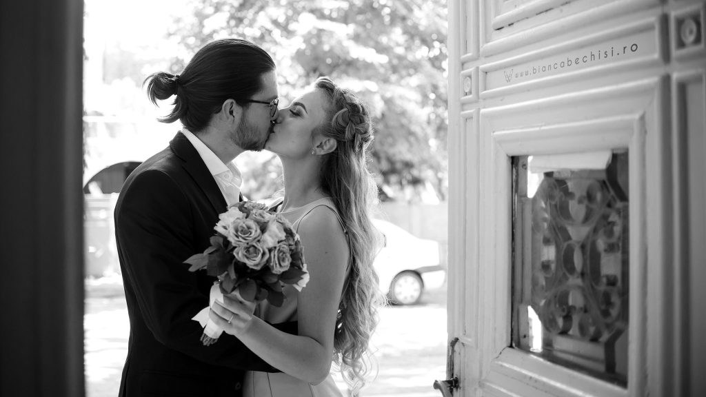 Fotograf profesionist nunta Constanta. Bianca Bechisi - Fotograf profesionist Constanta