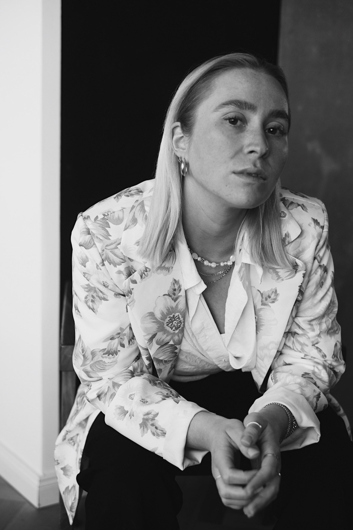 Indoor Portraits. Sasha Silver Photography