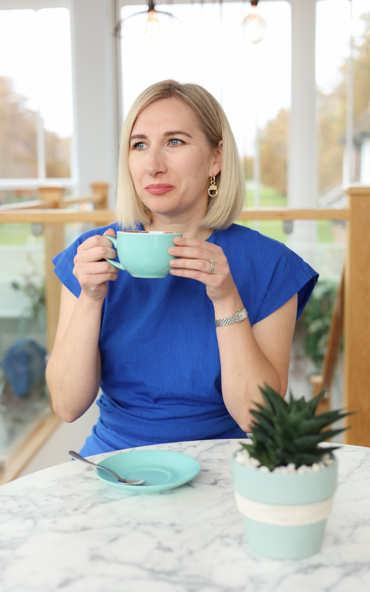 B U S I N E S S C O A C H — Natalia. Main