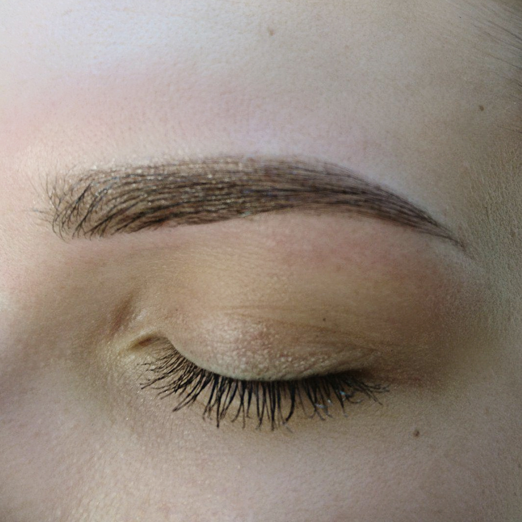 Eyebrow Modelling. Maksim Bogdanets Photography