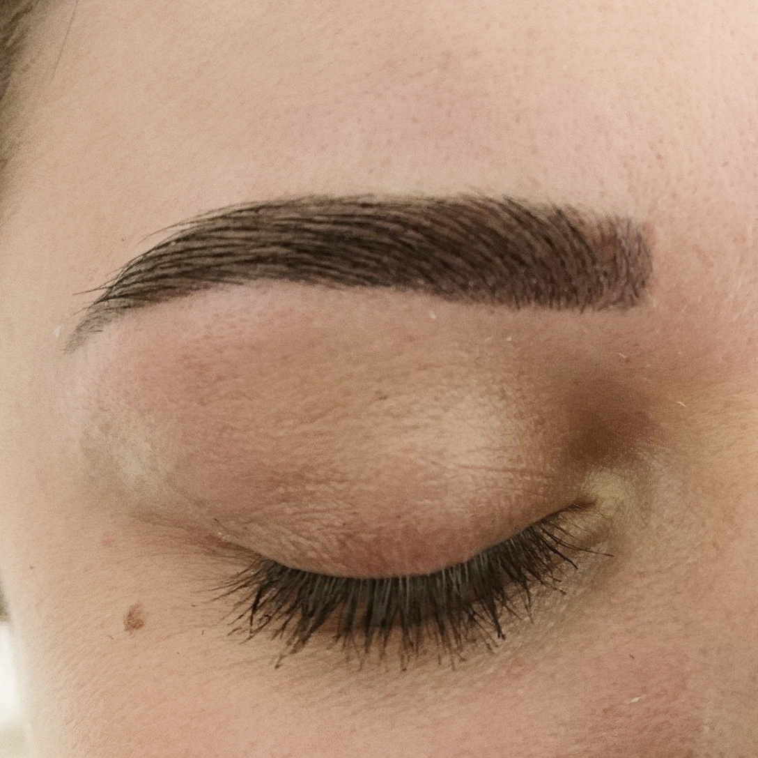 Eyebrow Modelling. Maksim Bogdanets Photography