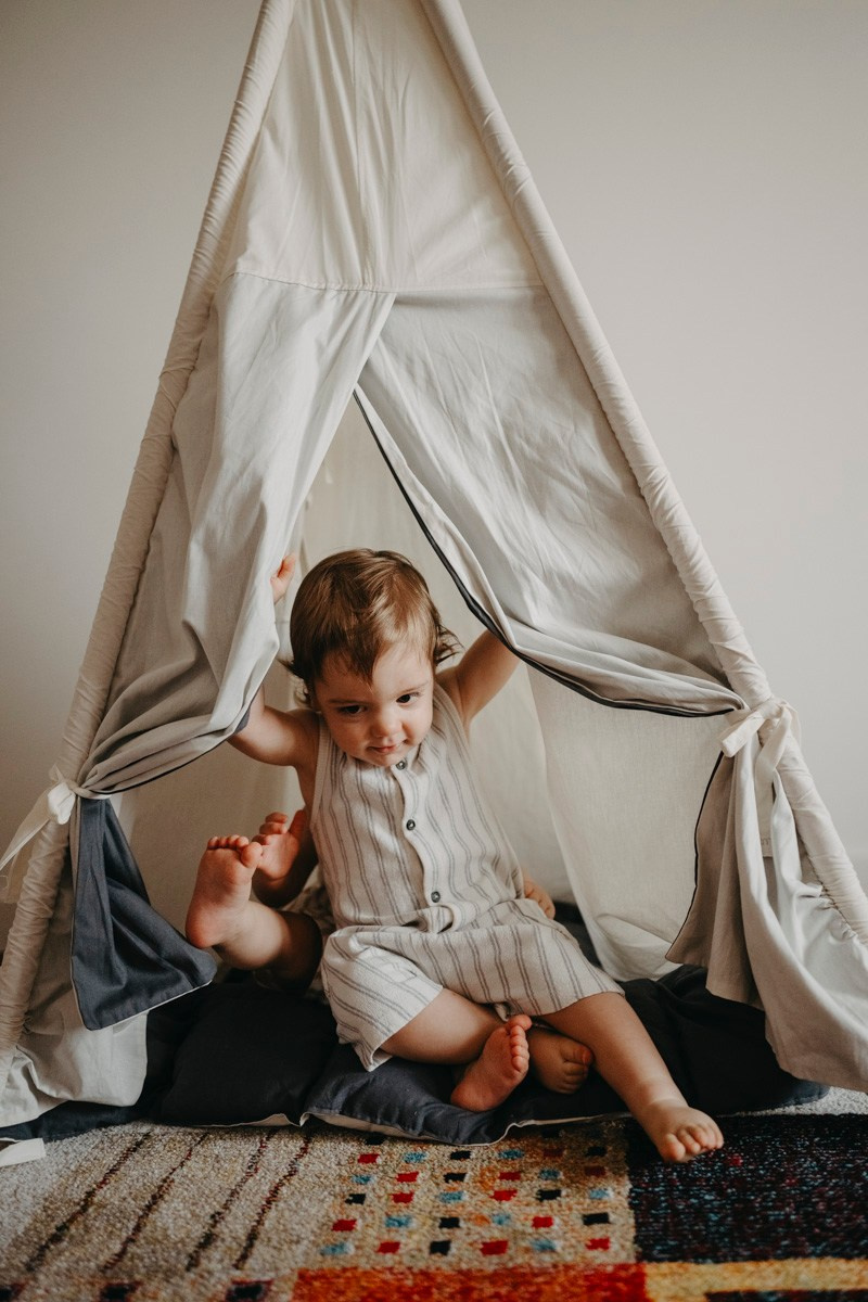 Dunjin i Vukanov 1. rodjendan / fotografisanje kod kuce. Deciji i porodicni fotograf u Beogradu Oksana Skendzic