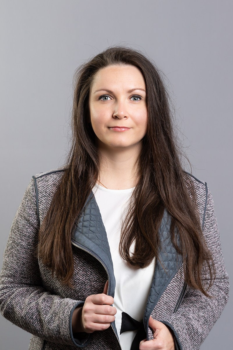 ProfessionalHeadshots. Photographer is San Jose, Iryna Novosyolova