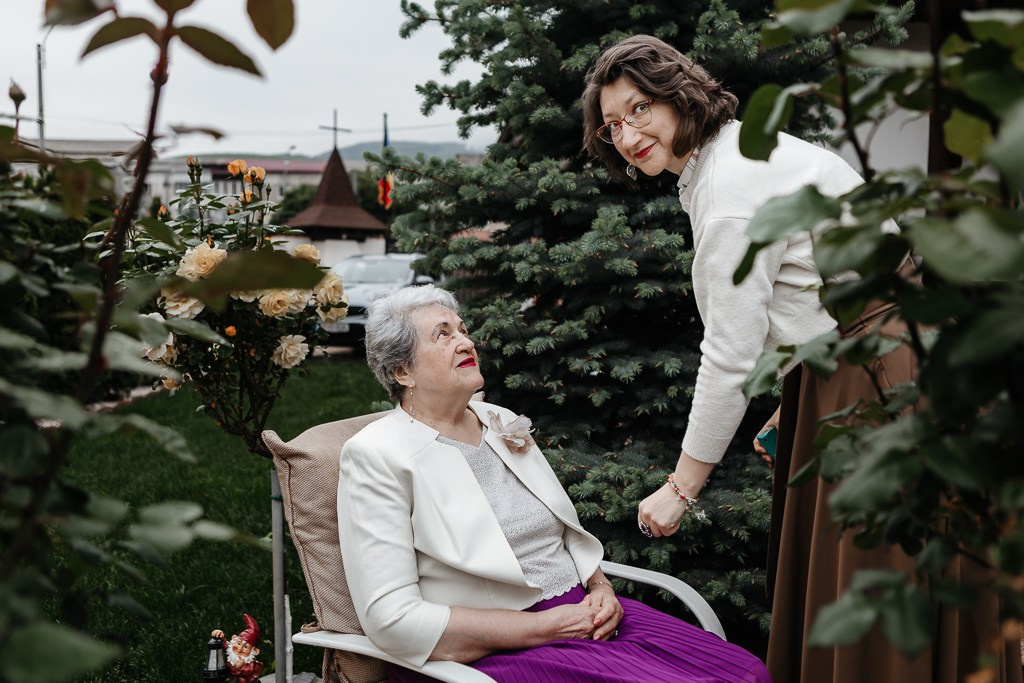 Ani frumoși. Fotograf Profesionist Piatra Neamț, Roman, Târgu Neamț, Bicaz, Neamț | Studio, Nuntă, Botez, Eveniment | FotoACTIV