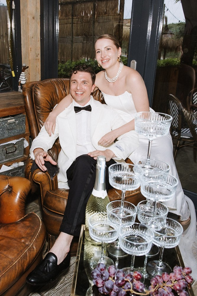 Anastasia & Alex (Freie Trauung am Meer in Holland - nur zu zweit). Hochzeitfotografin Düsseldorf, NRW Nadja Holzmann