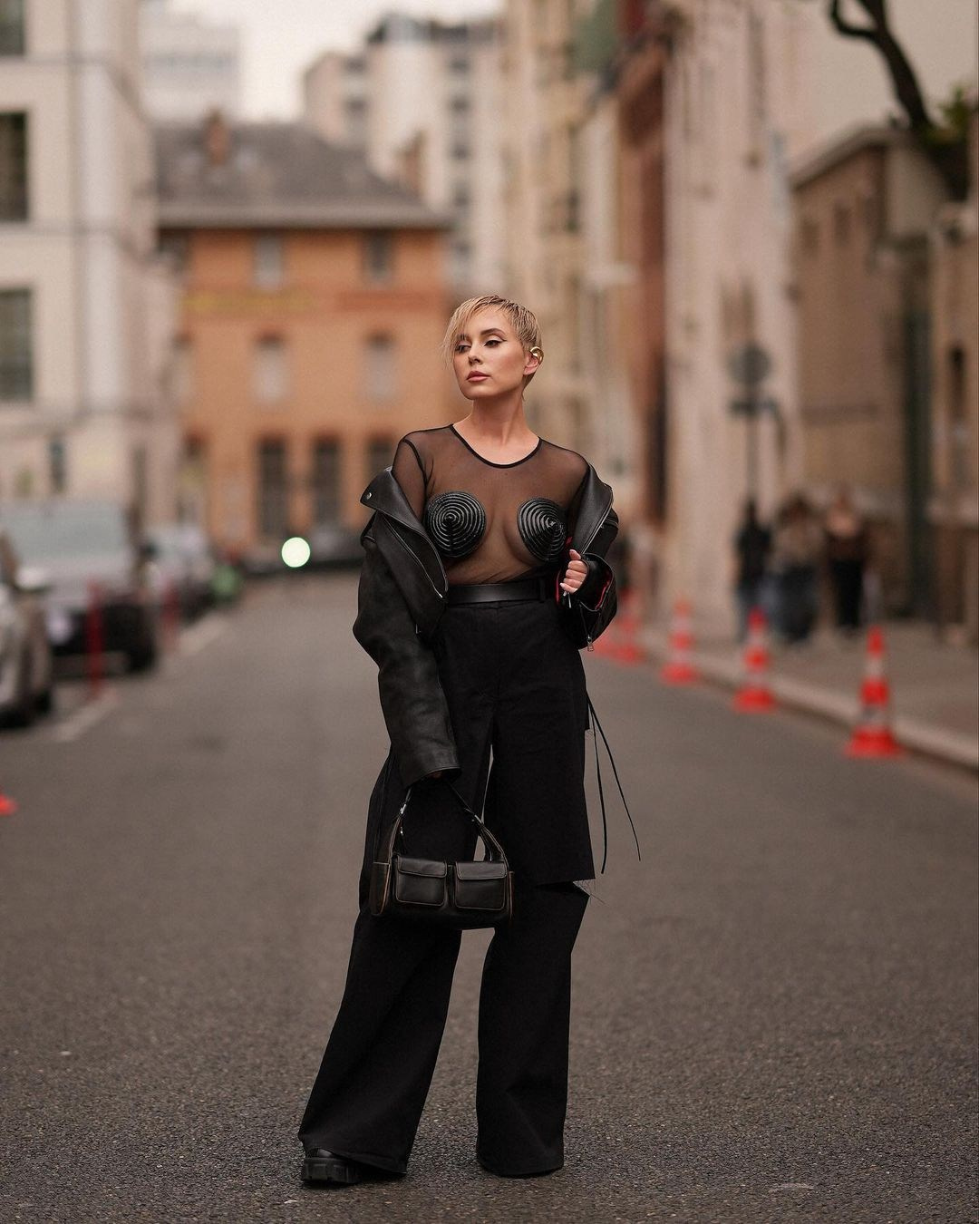 Fashion. Julia Di |Fashion streetstyle photographer|videomaker in Milan & Paris