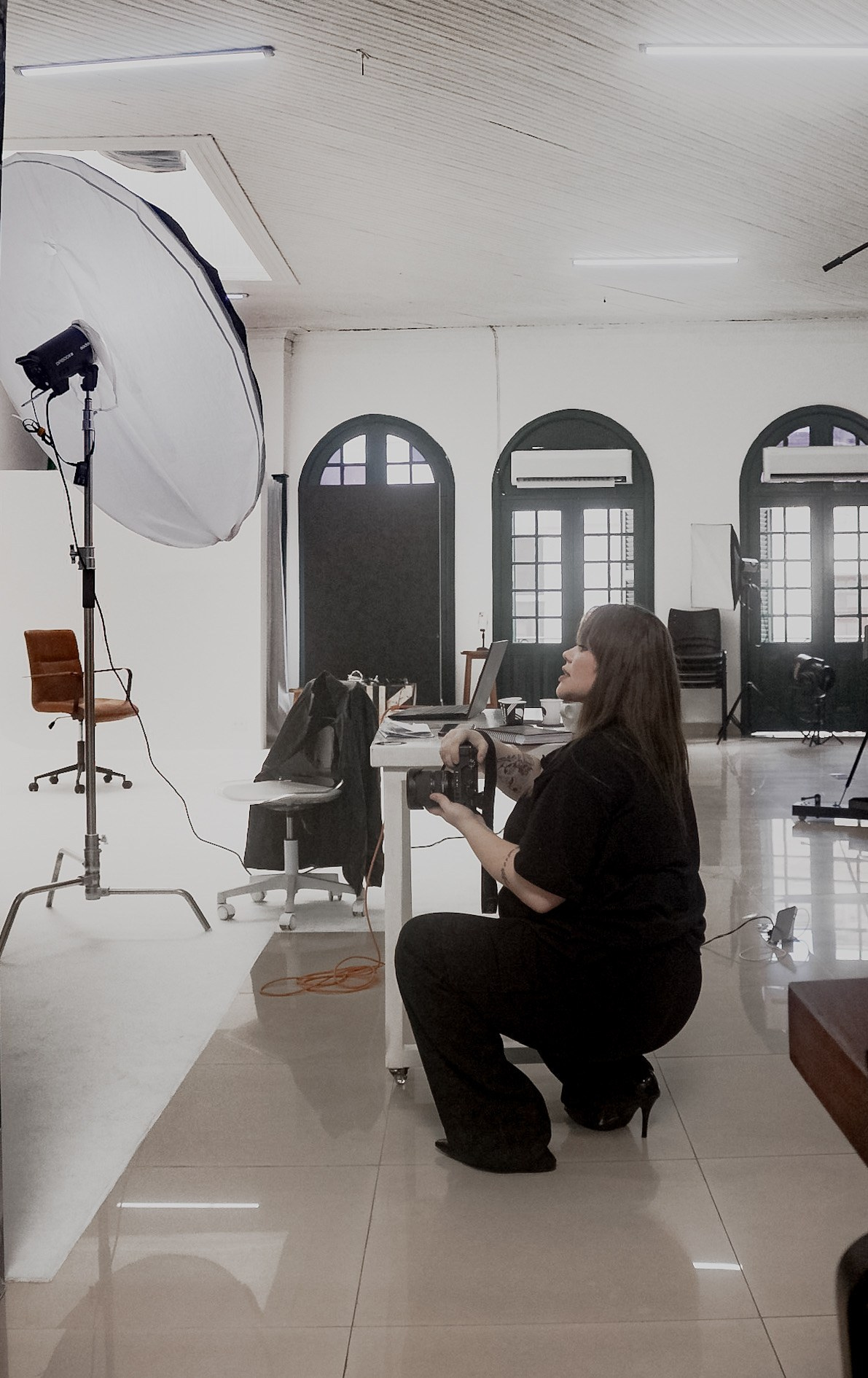 fotógrafa marca pessoal São Paulo, ensaio marca pessoal São Paulo, fotografia para empreendedoras São Paulo, fotógrafa branding São Paulo, retrato corporativo São Paulo, ensaio para LinkedIn São Paulo, fotos profissionais São Paulo, fotógrafa marca pessoal Santos, ensaio marca pessoal Santos, fotografia para empresárias Santos, retrato corporativo Santos, ensaio corporativo Santos, fotografia branding Santos, fotógrafa marca pessoal Praia Grande, ensaio marca pessoal Praia Grande, ensaio branding Praia Grande, fotografia para empreendedoras Praia Grande, fotógrafa para empresárias Praia Grande, retrato corporativo Praia Grande, fotografia corporativa Praia Grande, fotos profissionais Praia Grande, ensaio profissional Praia Grande, ensaio para psicóloga São Paulo, ensaio para médica São Paulo, ensaio para dentista São Paulo, ensaio para advogada São Paulo, ensaio para arquiteta São Paulo, ensaio para mentora São Paulo, ensaio para consultora São Paulo, ensaio para coach São Paulo, ensaio para nutricionista São Paulo, ensaio para influenciadora São Paulo, ensaio para empresária São Paulo, ensaio para psicóloga Praia Grande, ensaio para médica Praia Grande, ensaio para dentista Praia Grande, ensaio para advogada Praia Grande, ensaio para arquiteta Praia Grande, ensaio para mentora Praia Grande, ensaio para consultora Praia Grande, ensaio para coach Praia Grande, ensaio para nutricionista Praia Grande, ensaio para influenciadora Praia Grande, ensaio para empresária Praia Grande, ensaio para psicóloga Santos, ensaio para médica Santos, ensaio para dentista Santos, ensaio para advogada Santos, ensaio para arquiteta Santos, ensaio para mentora Santos, ensaio para consultora Santos, ensaio para coach Santos, ensaio para nutricionista Santos, ensaio para influenciadora Santos, ensaio para empresária Santos, marca pessoal, branding pessoal, posicionamento profissional, imagem profissional, imagem estratégica, posicionamento digital, branding feminino, branding para empreendedoras, fotógrafa marca pessoal Praia Grande, ensaio marca pessoal Praia Grande, fotógrafa marca pessoal Santos, ensaio marca pessoal Santos, fotógrafa marca pessoal São Paulo, ensaio marca pessoal São Paulo, fotografia para empresárias, fotografia para empreendedoras, retrato corporativo, fotografia corporativa, fotos profissionais, ensaio profissional feminino, branding pessoal, imagem profissional, ensaio para LinkedIn, ensaio para psicóloga, ensaio para médica, ensaio para advogada, ensaio para mentora, ensaio para empresária, Atualização de Imagem Profissional, Fotógrafa, backstage