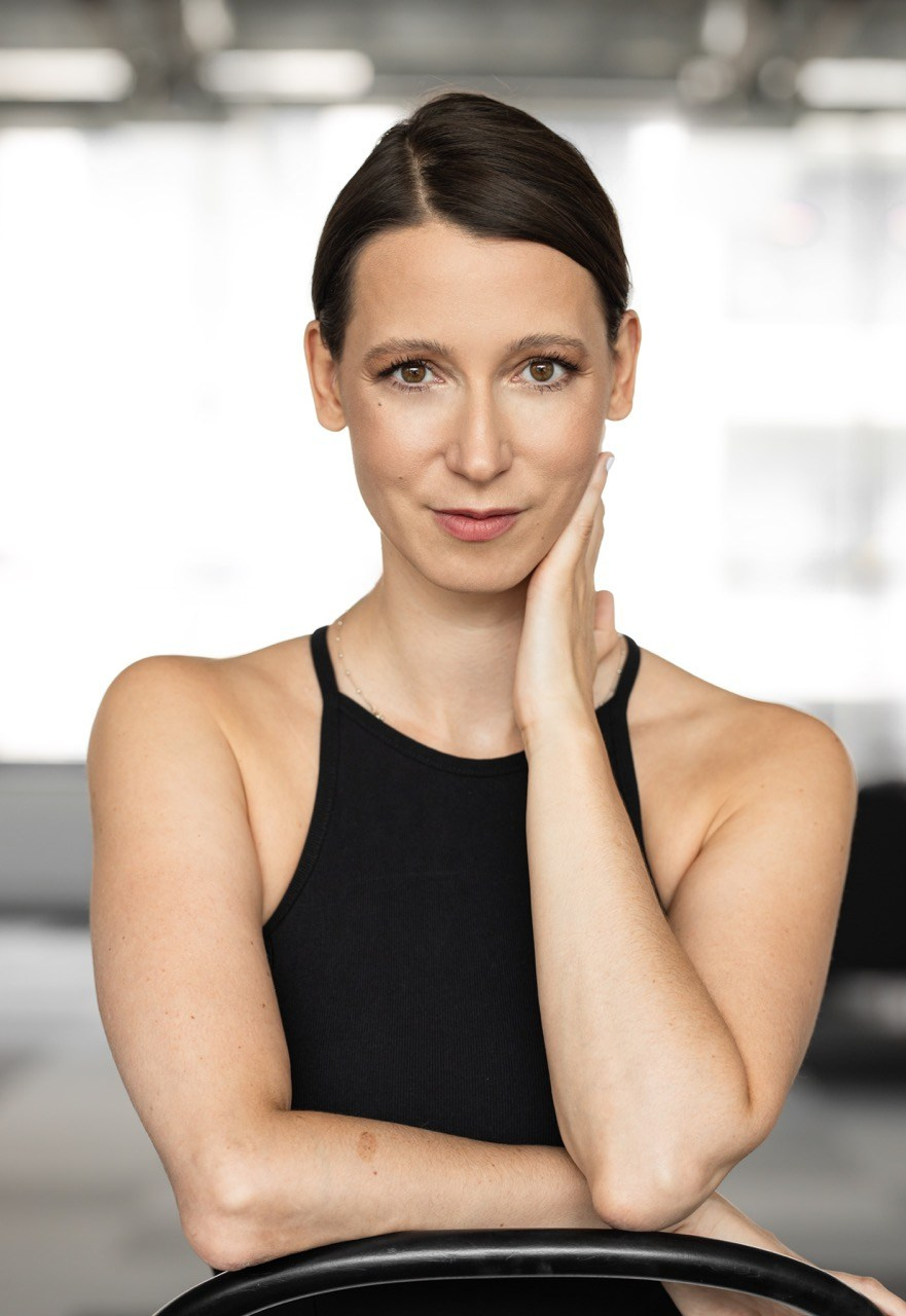 Dana Lišková - Business and Portrait photographer Prague - Brand Photographer Prague - Corporate portraits 