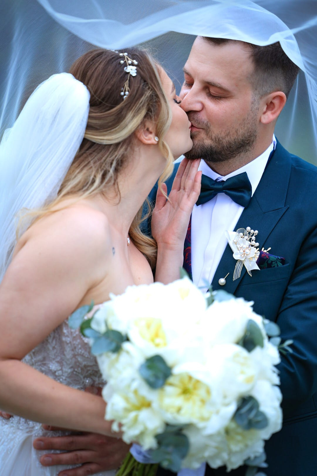 Sebi & Magda. Fotograf Nuntă Constanța - Moments by Gub
