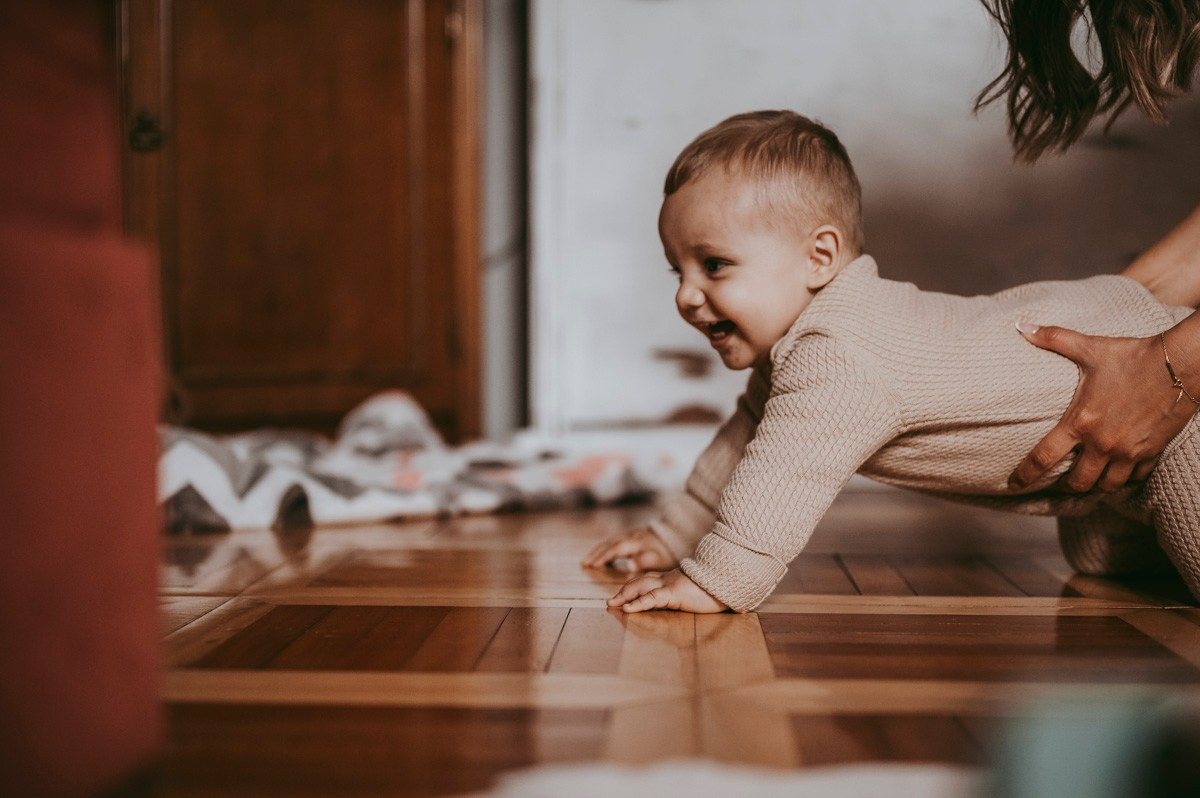 Filipova prva proslava rodjendan kod kuce. Deciji i porodicni fotograf u Beogradu Oksana Skendzic