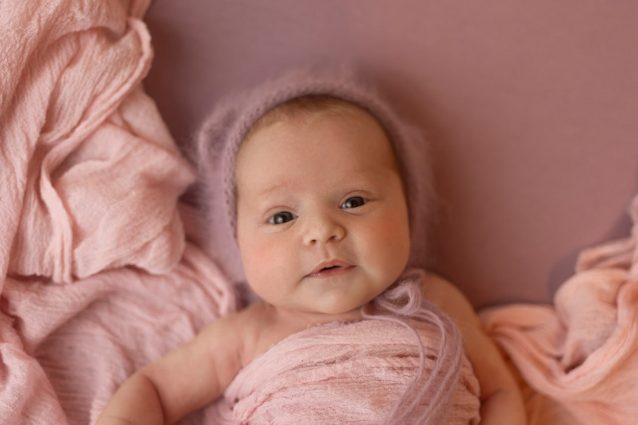 Photographe famille a Bourges seance nouveau ne 