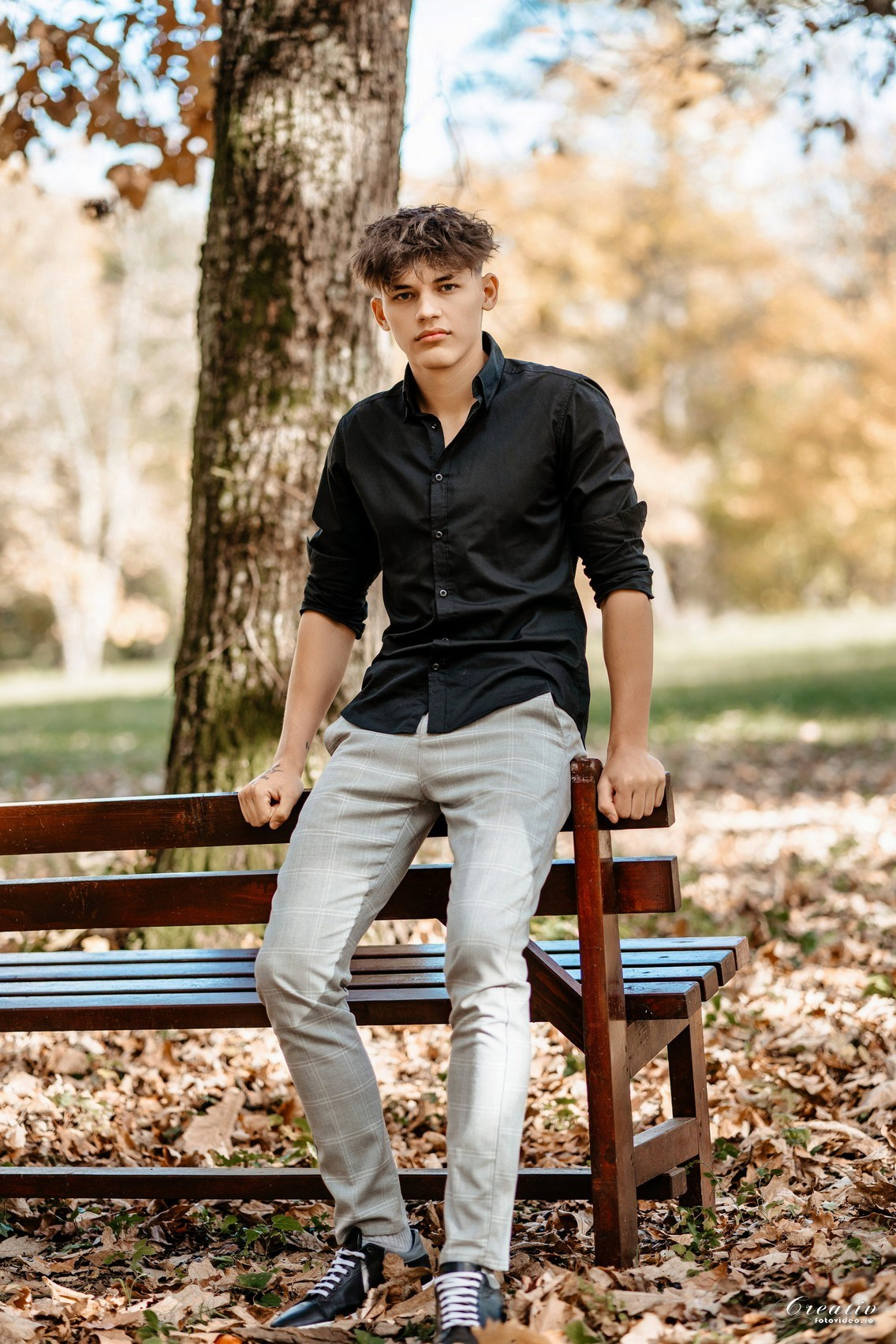 Oferta albume absolvenți 2026. Fotograf nuntă Bistrița | fotograf botez | Creativ Foto Video | Vasile Mizgan