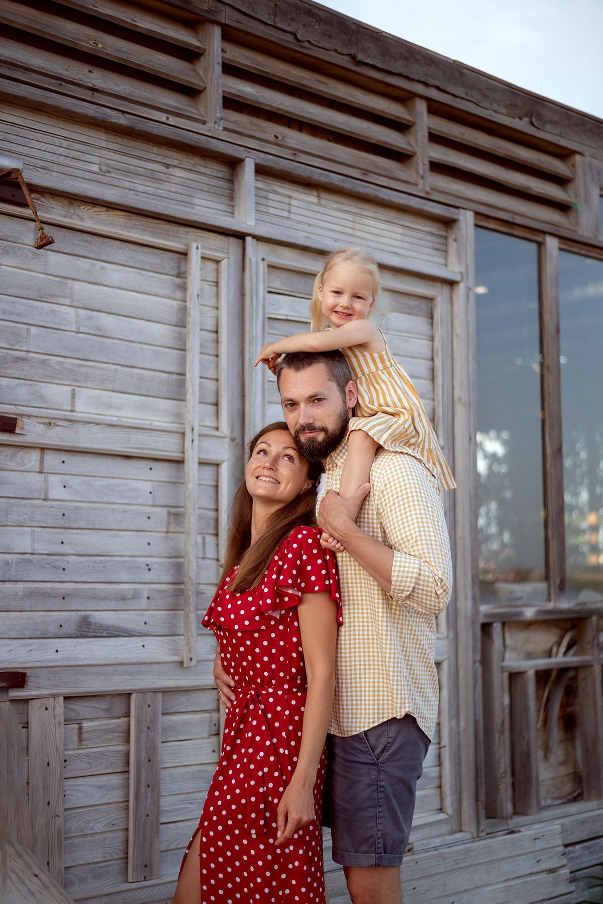 Семейная фотосессия на пляже в Белеке. Фотограф Анталия, Кемер, Белек, Сиде Дарья Кая