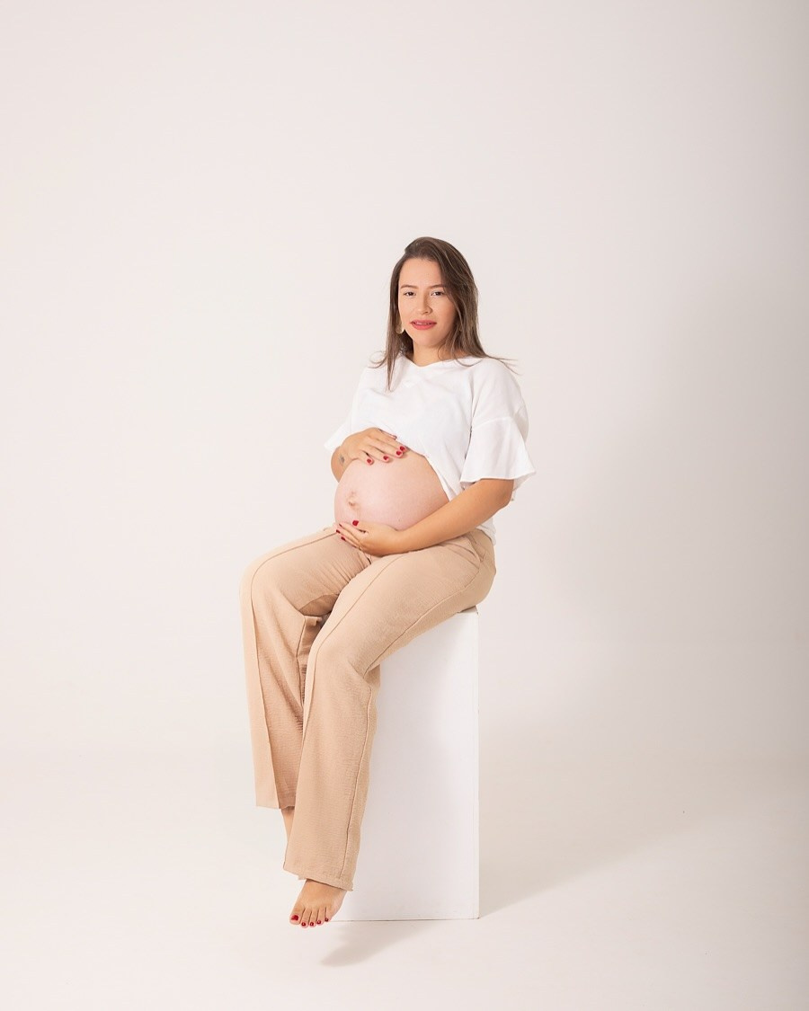 Estúdio Fotográfico em Holambra | Ensaios Gestante, Família e Retratos Profissionais. Joyce Maria Fotografia | Fotógrafa em Holambra