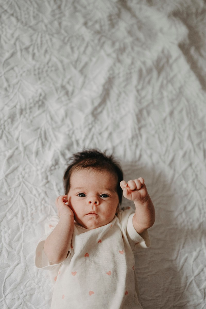 Latinka, Visnja i Konstantin / porodicno fotografisanje, fotografisanje bebe kod kuce. Deciji i porodicni fotograf u Beogradu Oksana Skendzic