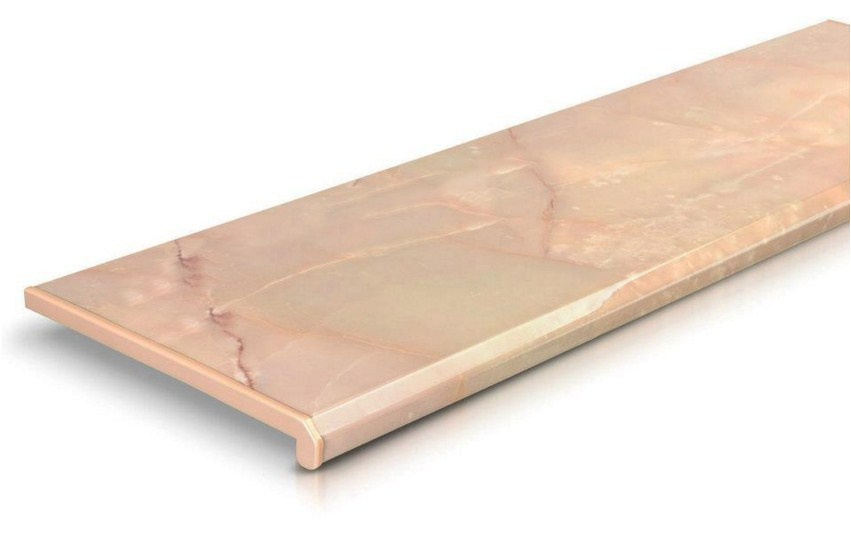 Подоконник Danke Onyx глянцевый.