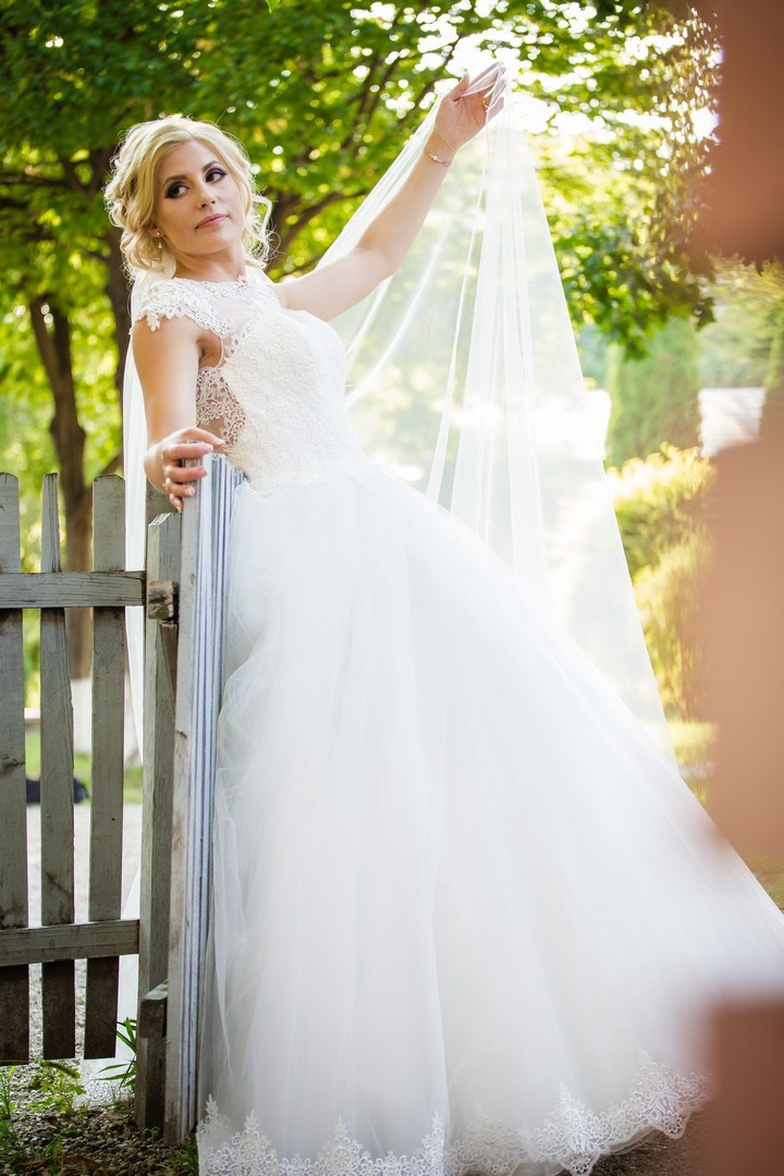 Cristina & Daniel by fotograf nunta Iasi — Eduard Schiopu