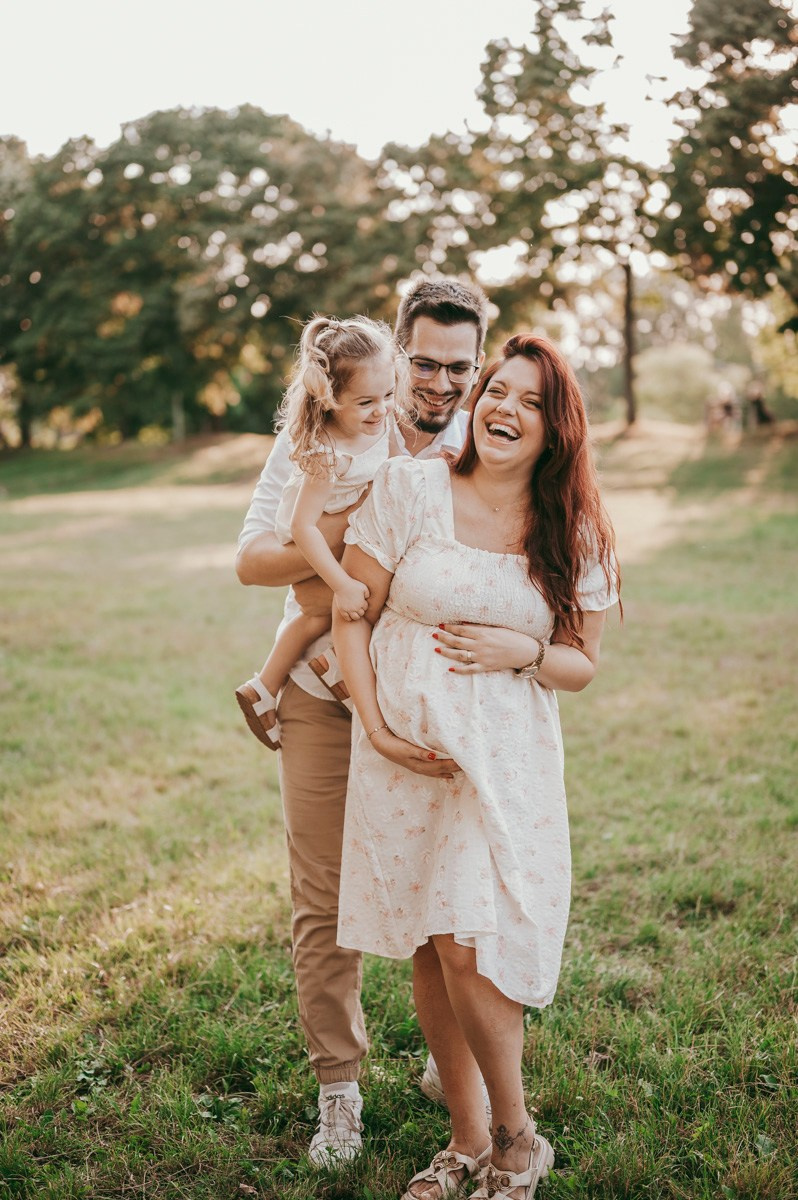 Kristina, Milos i Kalina / porodicno fotografisanje u prirodi. Deciji i porodicni fotograf u Beogradu Oksana Skendzic