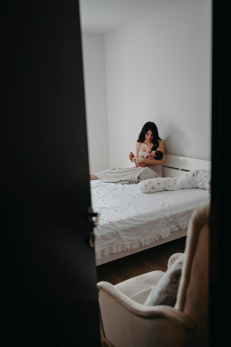 Latinka, Visnja i Konstantin / porodicno fotografisanje, fotografisanje bebe kod kuce. Deciji i porodicni fotograf u Beogradu Oksana Skendzic