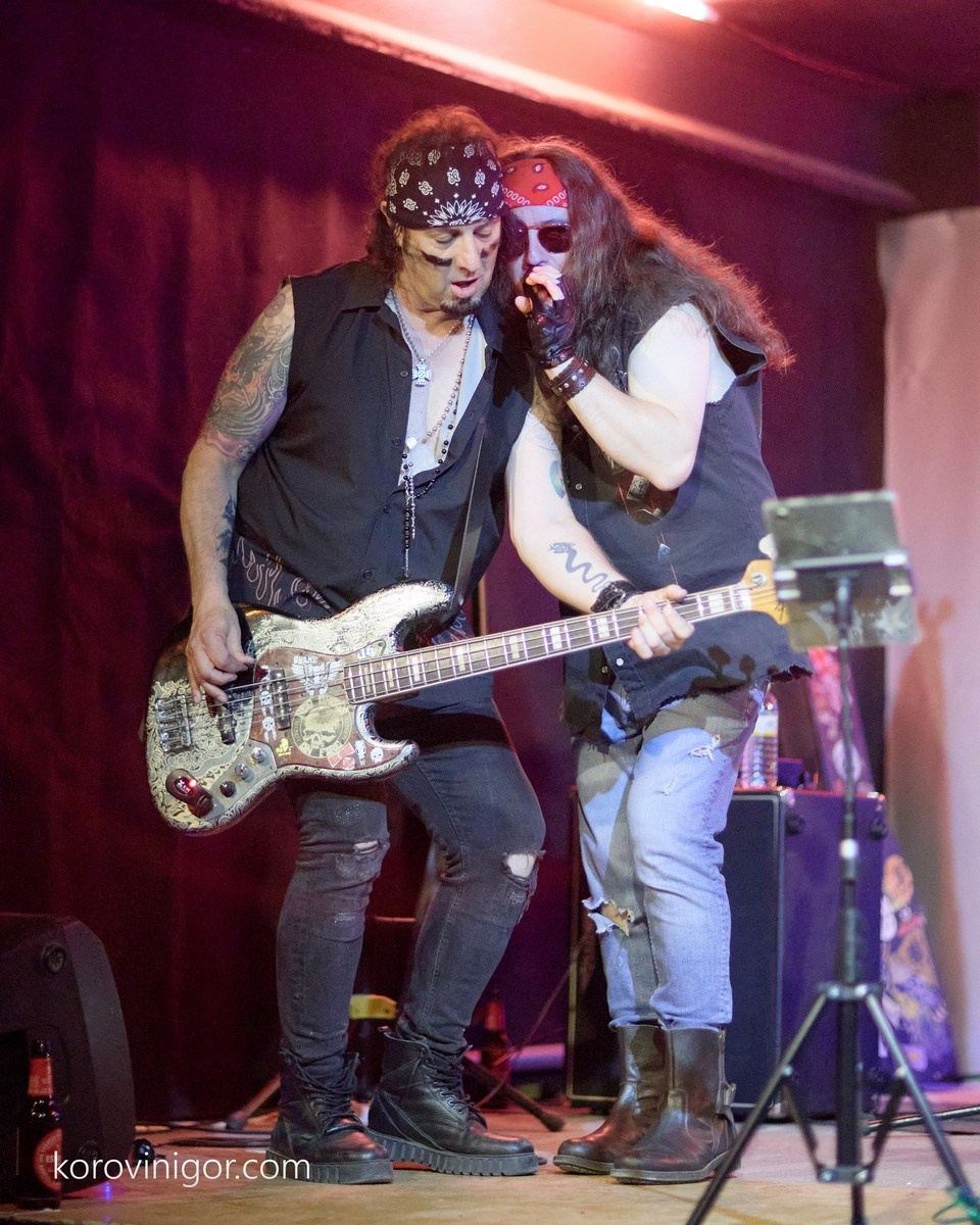 Mötley Crüe tribute. La Granja Cultural Association Alcoy Spain