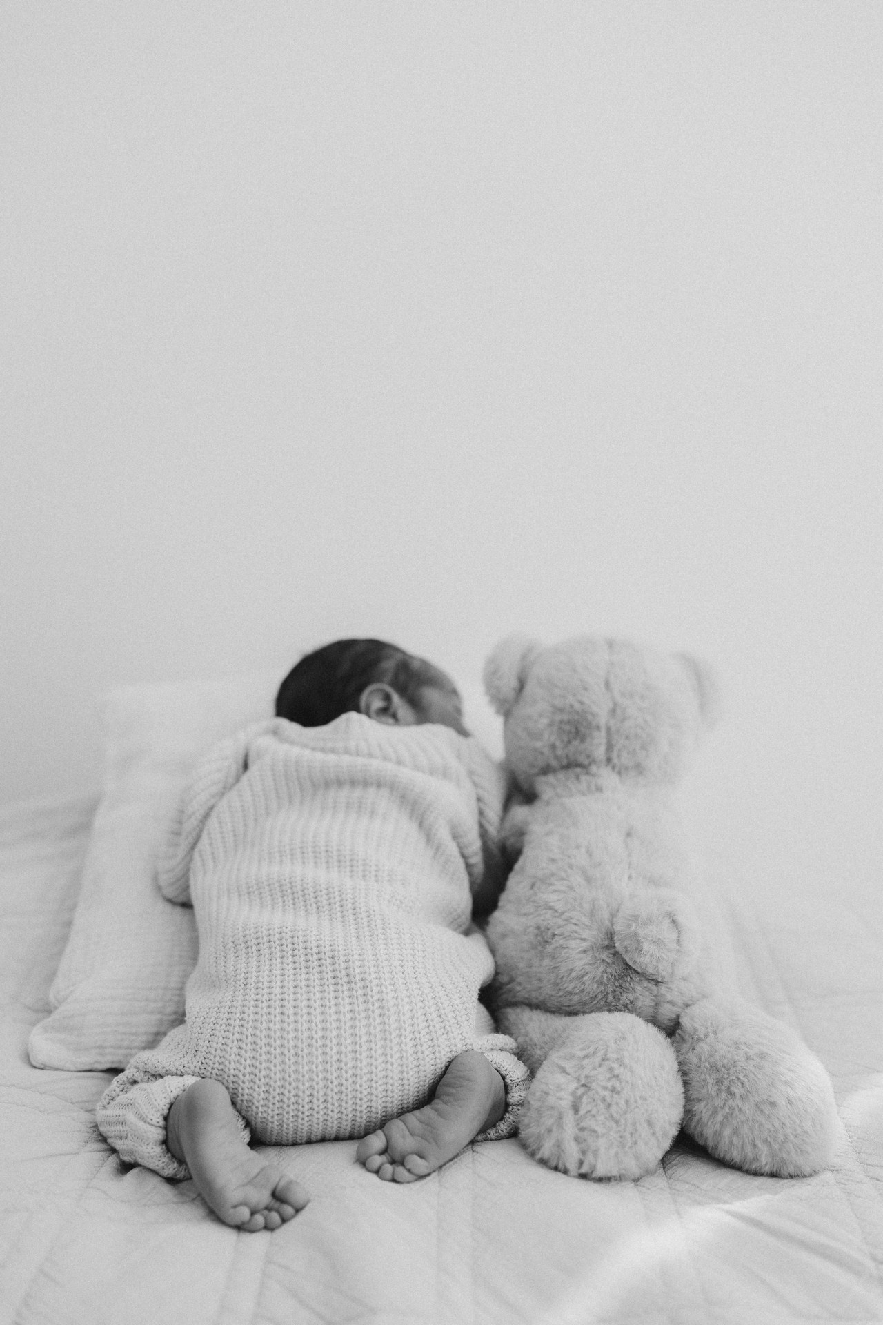 Warm Words. Family Photographer in Dubai