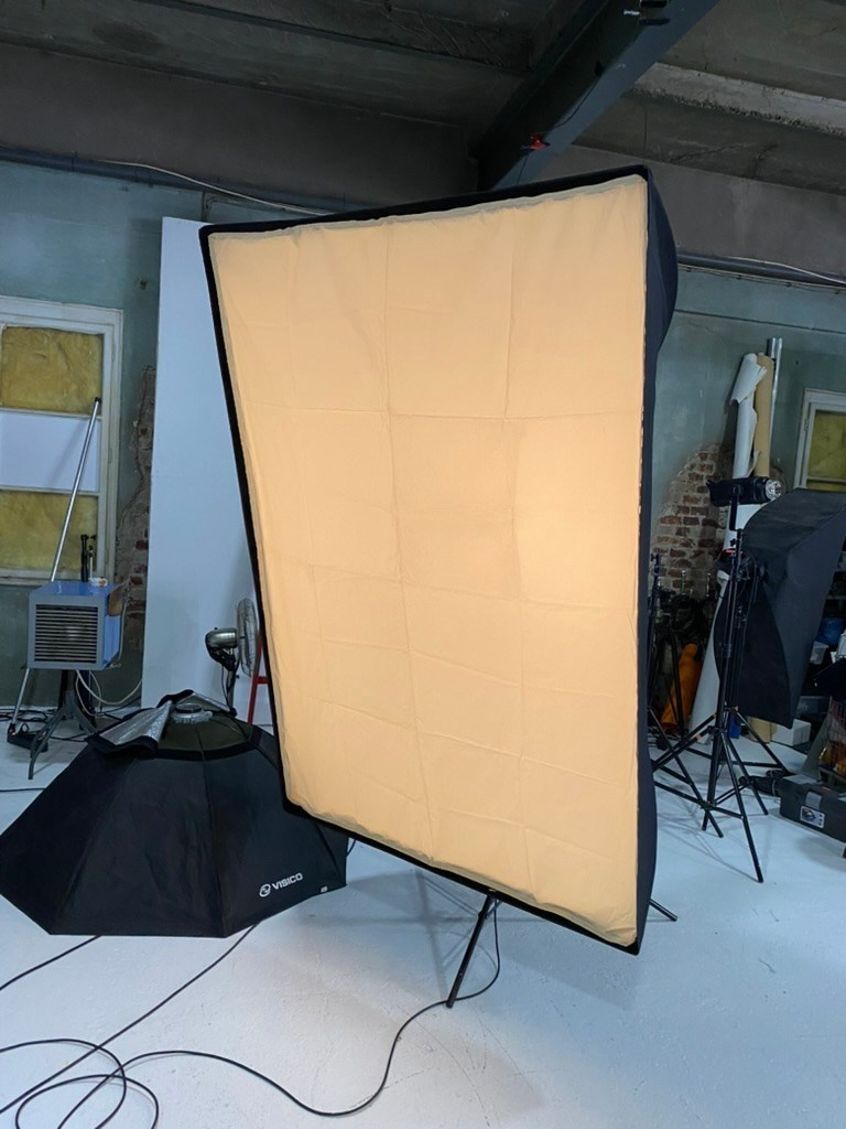 Studio Photogenic. Commercial and studio photographer in Belgrade