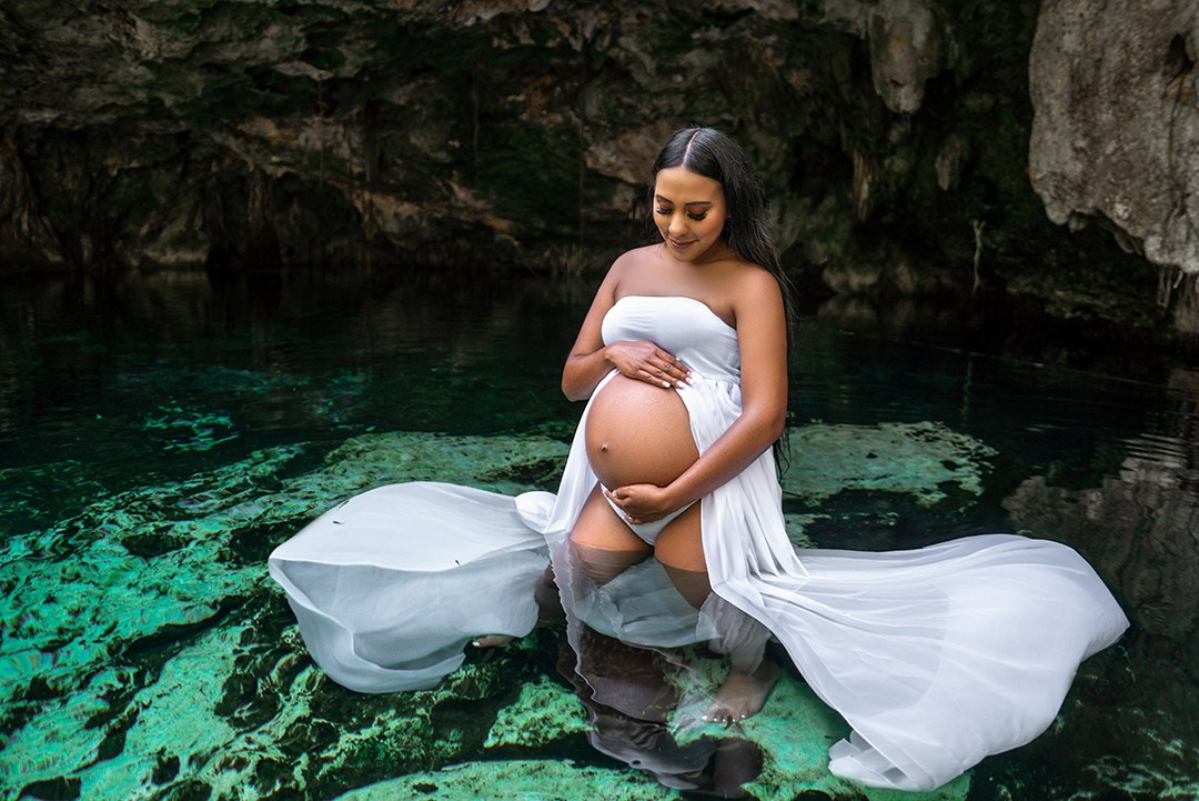Maternity. Victoria Liskova. Photographer in Mexico